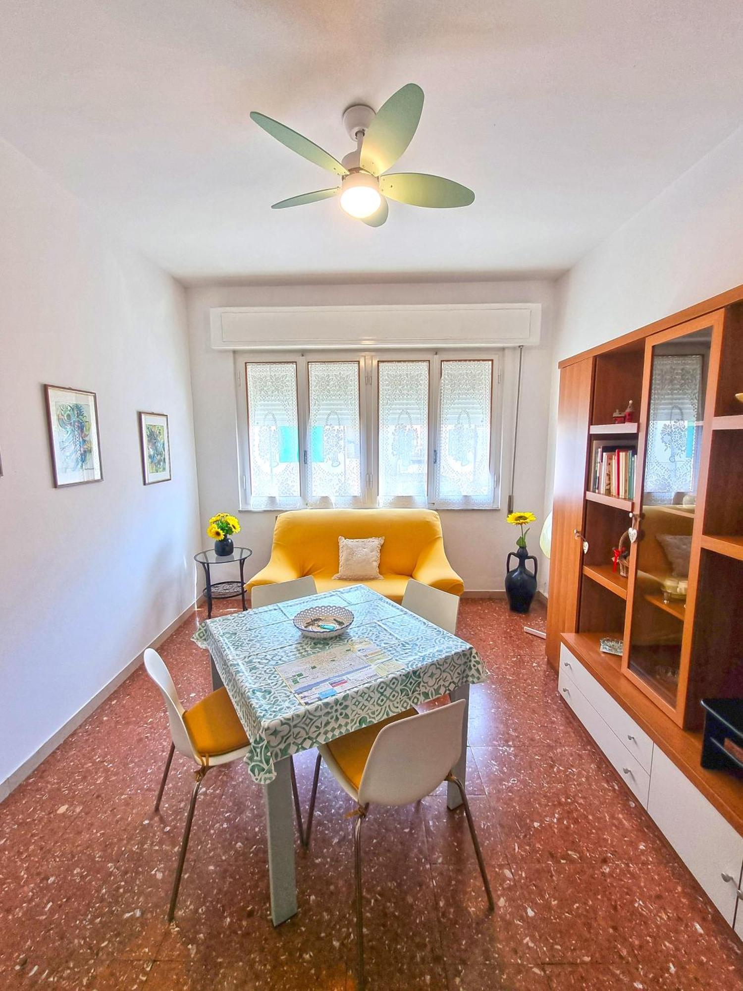 A Due Passi Dal Mare Apartment Lido di Camaiore Exterior photo
